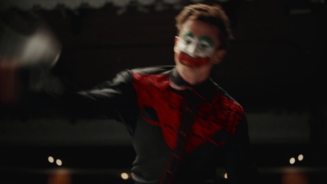 Video Reference: Performing arts, Flash photography, Entertainment, Fashion design, Music, Mime artist, Artist, Music artist, Performance art, Event