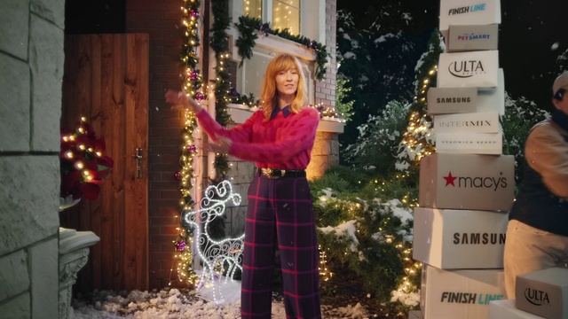 Video Reference: Christmas tree, Christmas ornament, Window, Sleeve, Dress, Christmas decoration, Plant, Woody plant, Fun, Tree