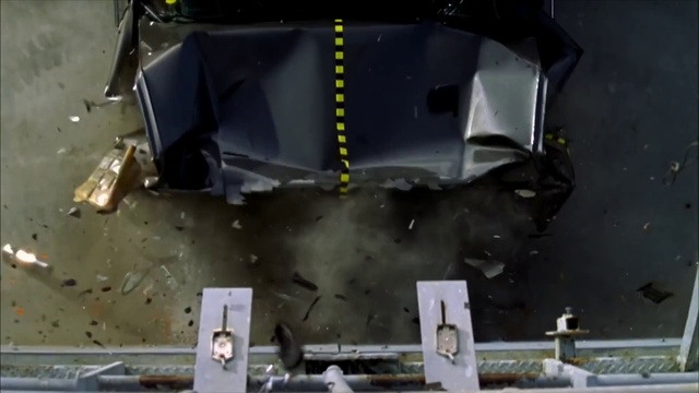 Video Reference: Hood, Light, Motor vehicle, Automotive tire, Automotive design, Automotive lighting, Vehicle, Automotive exterior, Gas, Auto part