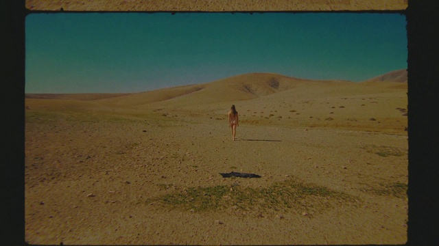 Video Reference: Sky, Cloud, Slope, Landscape, Plain, Tints and shades, Singing sand, Horizon, Aeolian landform, Tree