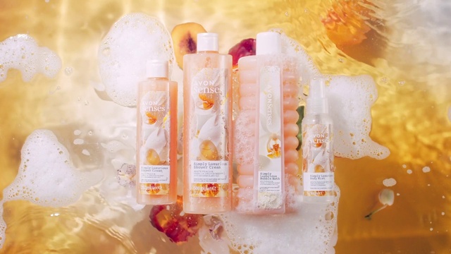 Video Reference: Food, Orange, Cuisine, Font, Peach, Comfort food, Sweetness, Event, Ingredient, Fashion accessory