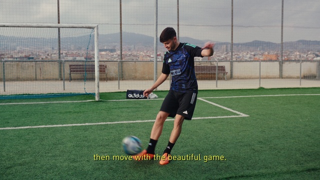 Video Reference: Footwear, Shorts, Soccer, Sports equipment, Sky, Playing sports, Football, Sports uniform, Ball, Player