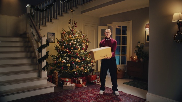 Video Reference: Christmas tree, Plant, Christmas ornament, Standing, Interior design, Holiday ornament, Ornament, Christmas decoration, Tree, People