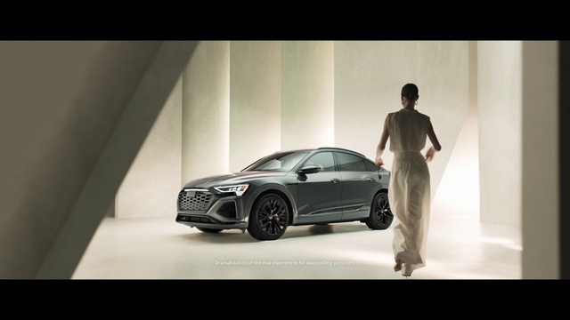 Video Reference: Wheel, Tire, Car, Vehicle, Hood, Automotive lighting, Automotive tire, Automotive design, Motor vehicle, Alloy wheel