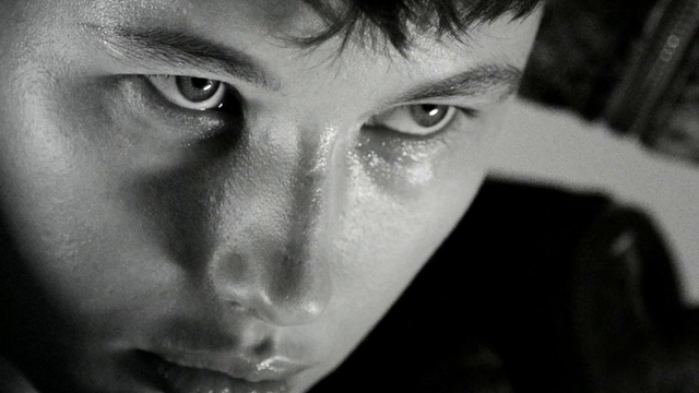 Video Reference: Nose, Cheek, Lip, Eyelash, Mouth, Flash photography, Jaw, Neck, Gesture, Iris