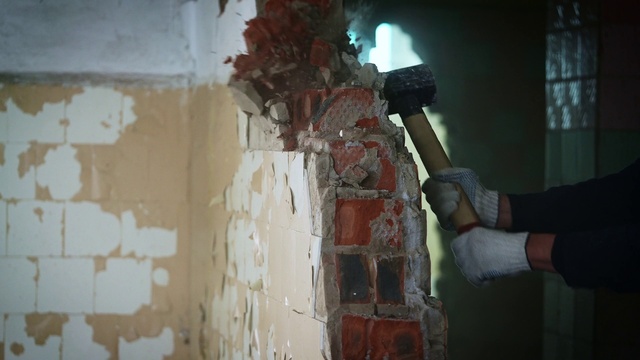 Video Reference: Textile, Wood, Wall, Gas, Tints and shades, Paint, Flash photography, Room, Event, Plaster