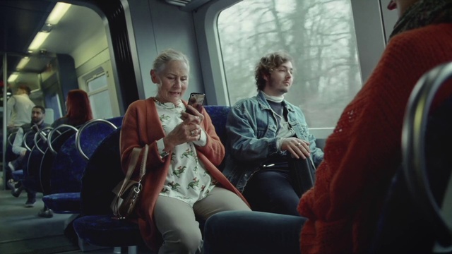 Video Reference: Hairstyle, Mouth, Comfort, Interaction, Leisure, Eyewear, Fun, Public transport, Air travel, Passenger