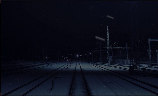 Video Reference: Automotive lighting, Street light, Road surface, Electricity, Sky, Asphalt, Track, Rolling, Horizon, Parallel