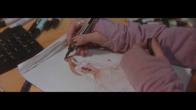 Video Reference: Computer keyboard, Eyelash, Gesture, Finger, Nail, Font, Thumb, Wrist, Writing instrument accessory, Desk