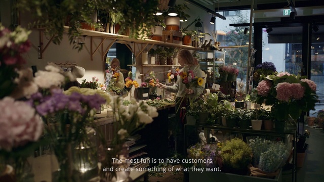 Video Reference: Plant, Flower, Interior design, Flower Arranging, Window, Petal, Flowerpot, Retail, City, Event