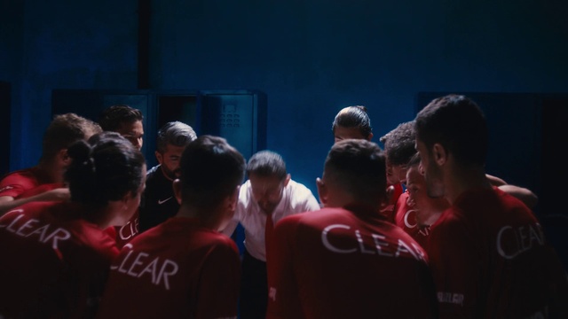 Video Reference: T-shirt, Entertainment, Jersey, Event, Magenta, Team, Fun, Electric blue, Crowd, Hat