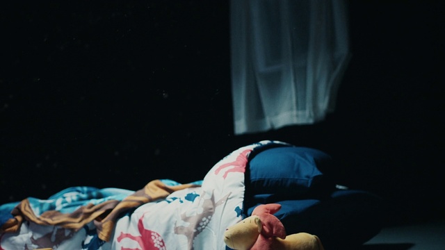 Video Reference: Comfort, Entertainment, Performing arts, Event, Elbow, Space, Stage, Sitting, Darkness, Acting