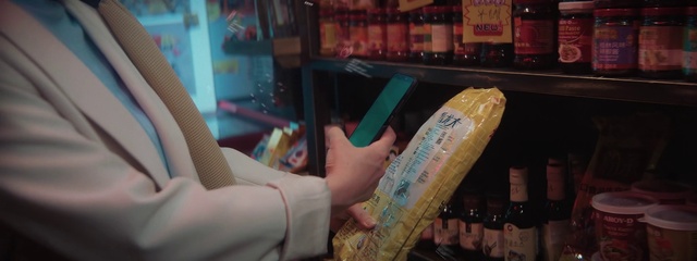 Video Reference: Gesture, Alcoholic beverage, Drink, Publication, Shelf, Nail, Human leg, Retail, Thumb, Customer