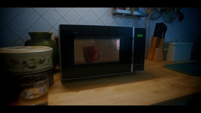 Video Reference: Home appliance, Television set, Wood, Gas, Gadget, Audio equipment, Heat, Serveware, Hardwood, Television