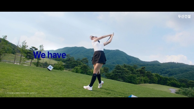Video Reference: Cloud, Sky, Sports equipment, Plant, Golf equipment, Golfer, People in nature, Golf, Professional golfer, Tree