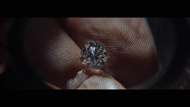 Video Reference: Body jewelry, Natural material, Flash photography, Organism, Gesture, Pre-engagement ring, Wedding ceremony supply, Clock, Thumb, Wrist