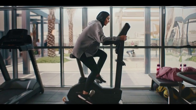 Video Reference: Exercise machine, Treadmill, Standing, Knee, Gym, Exercise, Exercise equipment, Technology, Leisure, Electronic device