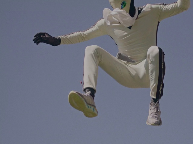 Video Reference: Shoe, Sky, Vertebrate, Sports equipment, Sports gear, Gesture, Happy, Sneakers, Cloud, Rolling