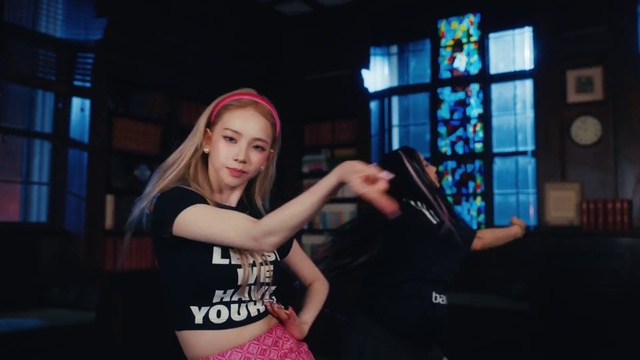 Video Reference: Purple, Flash photography, Window, Gesture, Entertainment, Mobile phone, Fun, Electric blue, Event, Communication Device