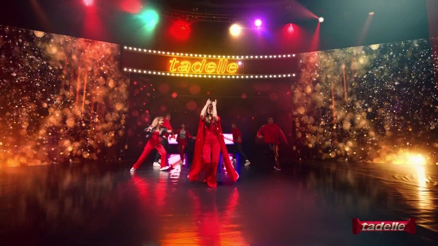 Video Reference: Dress, Dance, Entertainment, Performing arts, Music, Stage, Artist, Performance art, Choreography, Fun