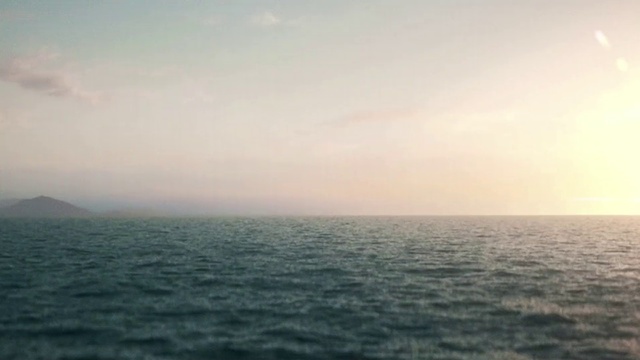 Video Reference: Water, Cloud, Sky, Fluid, Liquid, Horizon, Dusk, Wind wave, Landscape, Evening