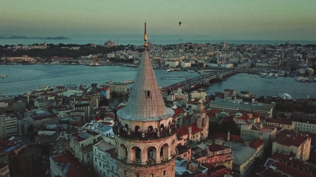 Video Reference: Sky, Water, Building, Architecture, Cityscape, Urban design, Tower block, City, Horizon, Landscape