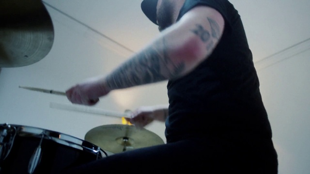 Video Reference: Membranophone, Idiophone, Drum, Musical instrument, Cymbal, Drumhead, Musician, Percussion mallet, Human body, Drum stick