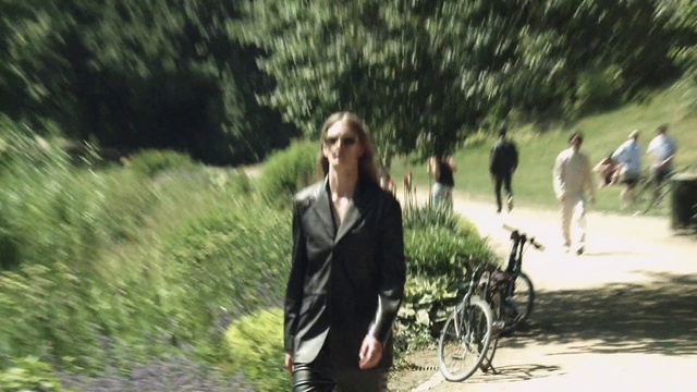 Video Reference: Bicycle, Tire, Plant, Bicycle wheel, Wheel, Bicycles--Equipment and supplies, Vehicle, Bicycle handlebar, Bicycle tire, Outdoor recreation