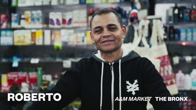 Video Reference: Smile, Facial expression, Sleeve, T-shirt, Customer, Sportswear, Jersey, Street fashion, Retail, Happy