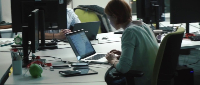 Video Reference: Computer, Laptop, Personal computer, Table, Desk, Netbook, Tableware, Gadget, Engineering, Technology