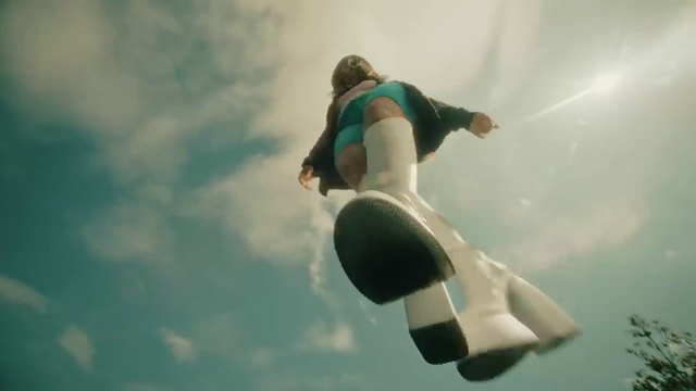 Video Reference: Cloud, Sky, Football, Flash photography, People in nature, Gesture, Ball, Sports equipment, Happy, Shorts