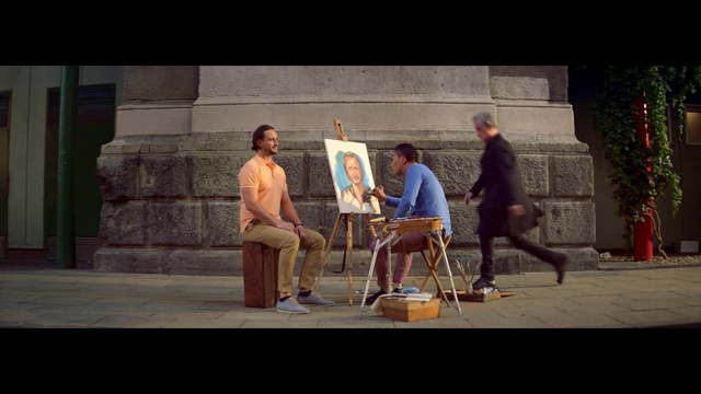 Video Reference: Musician, Performing arts, Entertainment, Chair, Leisure, Event, Bag, Luggage and bags, Performance art, Sitting