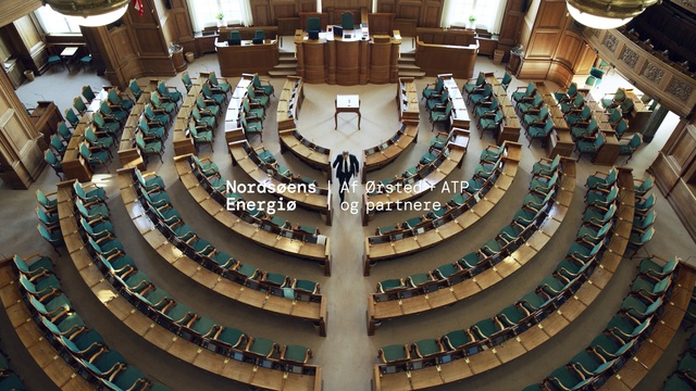 Video Reference: Building, Architecture, Interior design, Metropolitan area, Event, Government, Human settlement, City, Hall, Symmetry