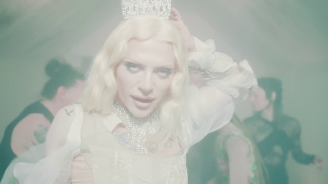 Video Reference: Eyebrow, Gesture, Eyelash, Happy, Cloud, Art, Bridal accessory, Headpiece, Jewellery, Event