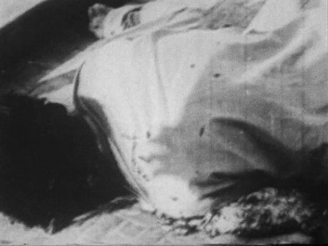 Video Reference: Jaw, Gesture, Style, Black-and-white, Tints and shades, Monochrome photography, Monochrome, Art, Visual arts, Fur