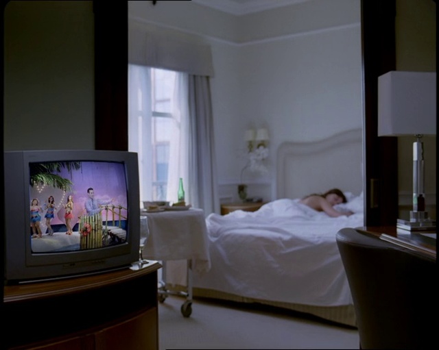 Video Reference: Building, Comfort, Bed frame, Wood, Bed, Pillow, Lamp, Window, Hardwood, Linens