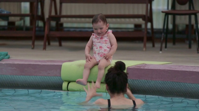 Video Reference: Water, Swimming pool, Yellow, Thigh, Fun, Happy, Pink, Leisure, Summer, Toddler