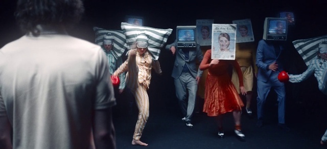 Video Reference: Entertainment, Picture frame, Fun, Art, Event, Performing arts, Fashion design, Fictional character, Acting, Drama