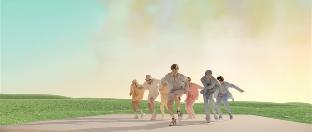 Video Reference: Shorts, Sky, People in nature, Cloud, Gesture, Happy, Leisure, Landscape, Grass, Recreation