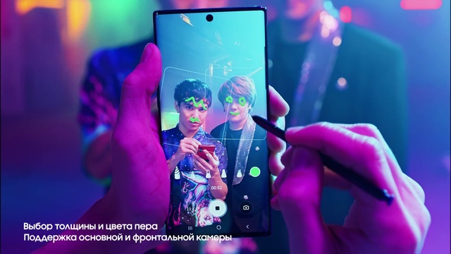 Video Reference: Hand, Purple, Dress, Violet, Music artist, Gesture, Performing arts, Pink, Entertainment, Music