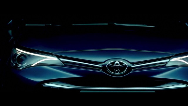 Video Reference: Car, Vehicle, Grille, Automotive lighting, Motor vehicle, Hood, Automotive design, Bumper, Headlamp, Mode of transport