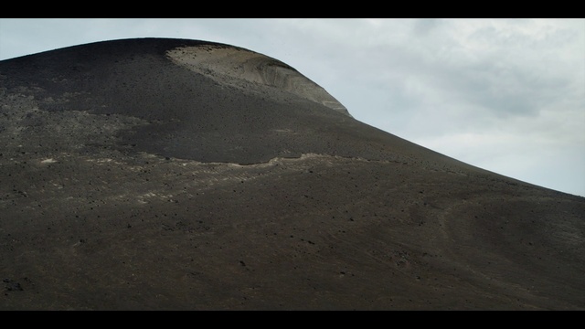 Video Reference: Sky, Cloud, Slope, Tints and shades, Tree, Landscape, Hill, Hinterland, Horizon, Mountain