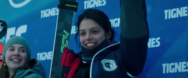 Video Reference: Smile, Microphone, World, Azure, Fun, Electric blue, Recreation, Leisure, Event, Happy