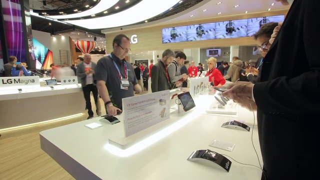 Video Reference: Automotive design, Eyewear, Customer, Suit, Engineering, Event, Motor vehicle, Job, T-shirt, Gadget