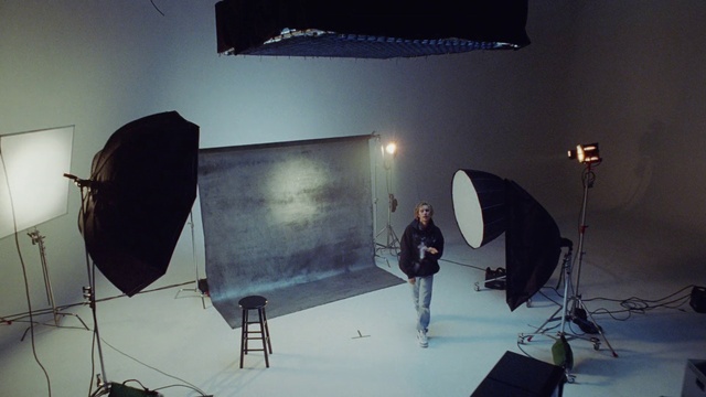 Video Reference: World, Art, Space, Event, Visual arts, Film studio, Science, Shadow, Room, Stock photography