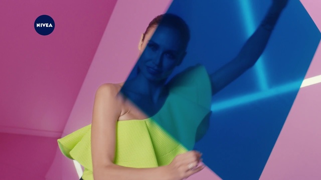 Video Reference: Leg, Azure, Flash photography, Thigh, Gesture, Knee, Finger, Pink, Elbow, Happy