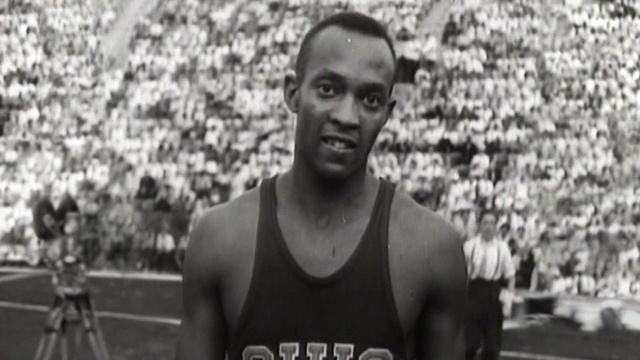 Video Reference: Active tank, Muscle, Vest, Black-and-white, Style, Chest, Sleeveless shirt, Monochrome, Flash photography, Monochrome photography