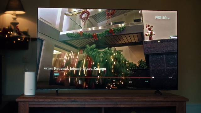 Video Reference: Building, Window, Decoration, Plant, Event, Display device, Facade, Ceiling, Tree, Glass