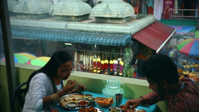 Video Reference: Food, Tableware, Table, Selling, Public space, Plate, Leisure, Sharing, Hawker, Adaptation