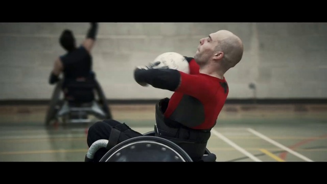 Video Reference: Wheelchair sports, Disabled sports, Wheelchair, Competition event, Sports, Event, Sitting, Physical fitness, Elbow, Knee